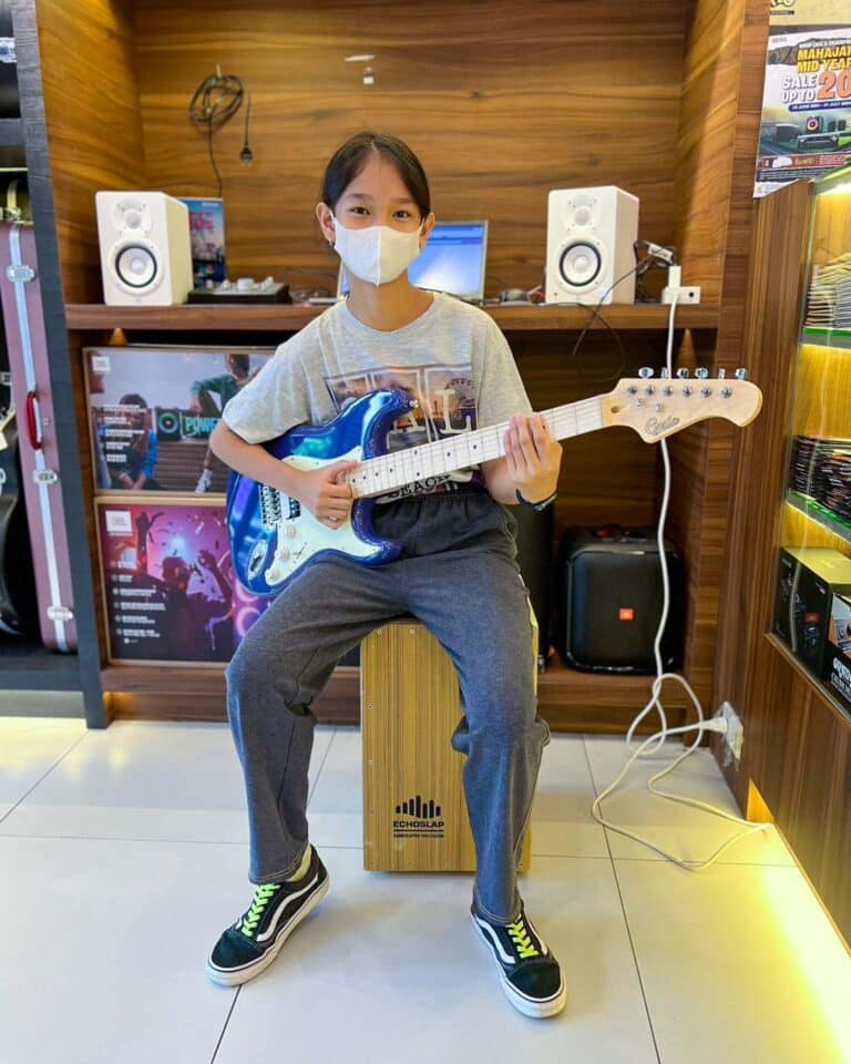 Gusta GST-01-HSS M 2024 AP Amethyst purple