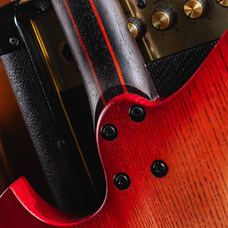 EART GW2 PRO RED BURST ขายราคาพิเศษ