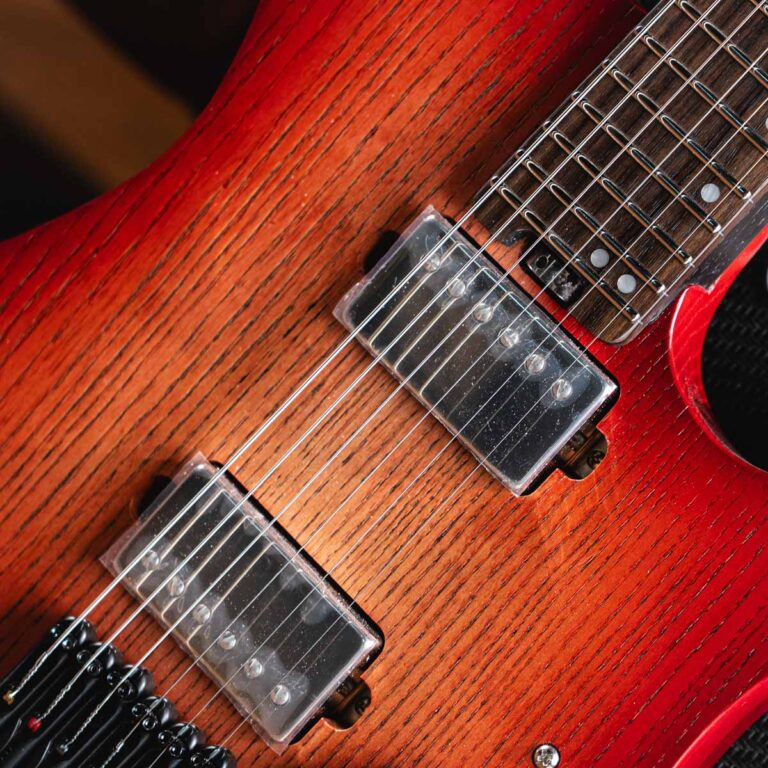 EART GW2 PRO RED BURST ขายราคาพิเศษ