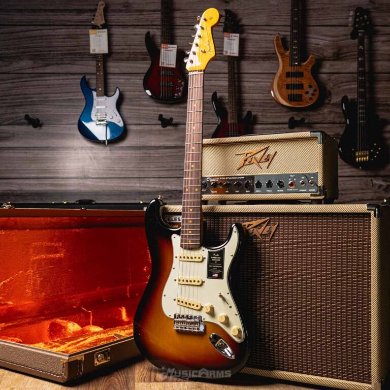 FENDER AMERICAN VINTAGE II 1961 STRATOCASTER ขายราคาพิเศษ