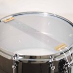 Ludwig LU0713C Universal 7 x 13″ Black Brass Chrome Snare Drum กลองสแนร์ ขายราคาพิเศษ