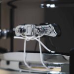 Ludwig LU0713C Universal 7 x 13″ Black Brass Chrome Snare Drum กลองสแนร์ ขายราคาพิเศษ