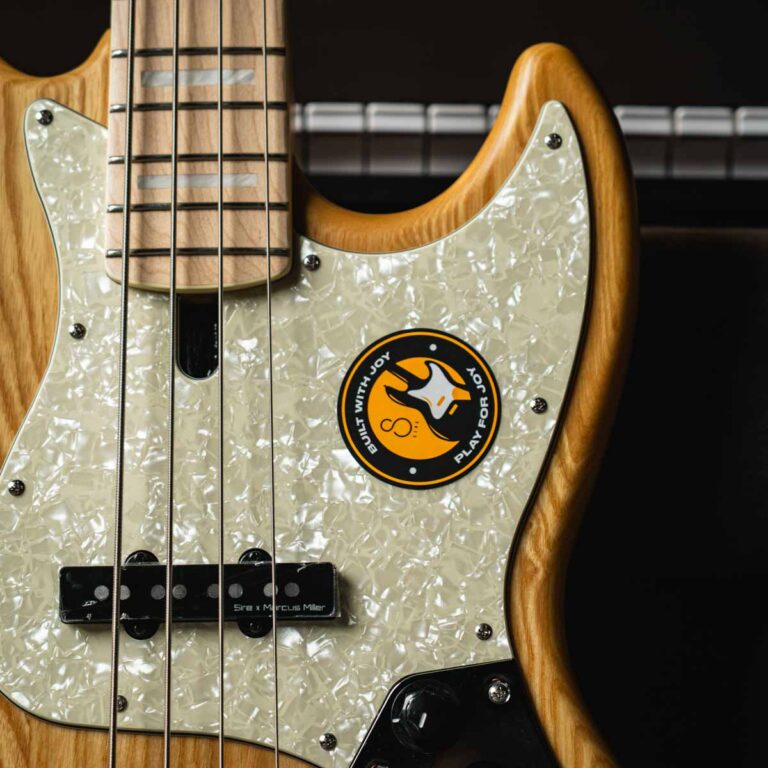 Sire Marcus Miller V7 Ash Reissue 4 String ขายราคาพิเศษ