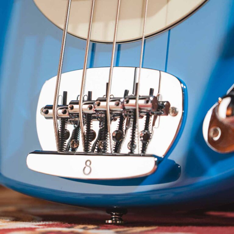 SIRE MARCUS MILLER Z3 4 STRINGS เบสไฟฟ้า BLUE ขายราคาพิเศษ