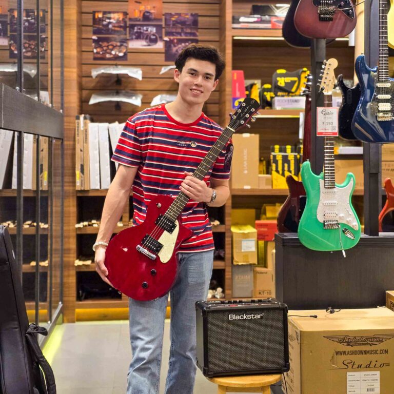 Sire L3 HH Cherry + BLACKSTAR ID-CORE10 V4 STEREO