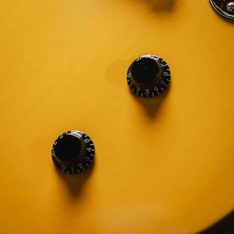 Sire Larry Carlton L3 HH ขายราคาพิเศษ