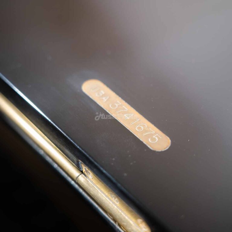 Yamaha Upright U3A อัพไรท์เปียโนมือสอง ขายราคาพิเศษ