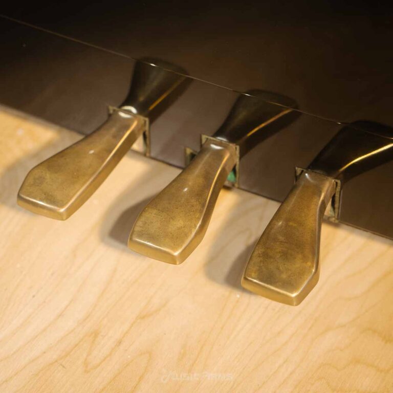 Yamaha Upright U3A อัพไรท์เปียโนมือสอง ขายราคาพิเศษ