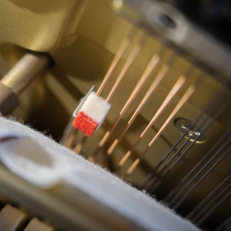 Yamaha Upright YU3C อัพไรท์เปียโนมือสอง ขายราคาพิเศษ