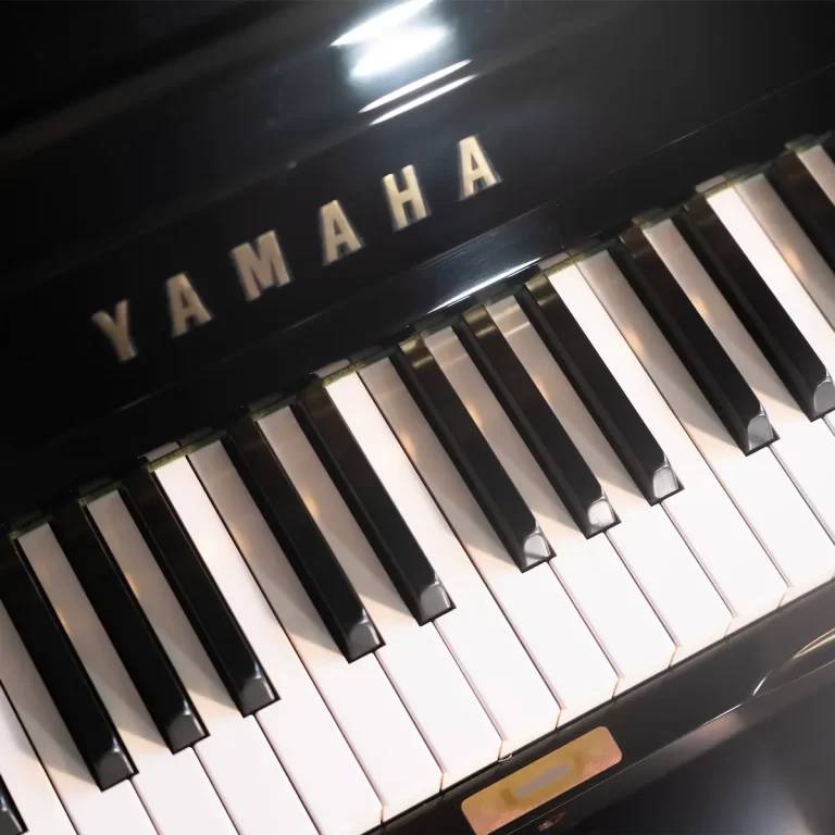 Yamaha Upright U1A อัพไรท์เปียโนมือสอง ขายราคาพิเศษ