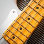 FENDER AMERICAN ULTRA II P BASS MN AVALANCHE ขายราคาพิเศษ