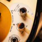 FENDER AMERICAN ULTRA II P BASS MN ULTRABURST ขายราคาพิเศษ