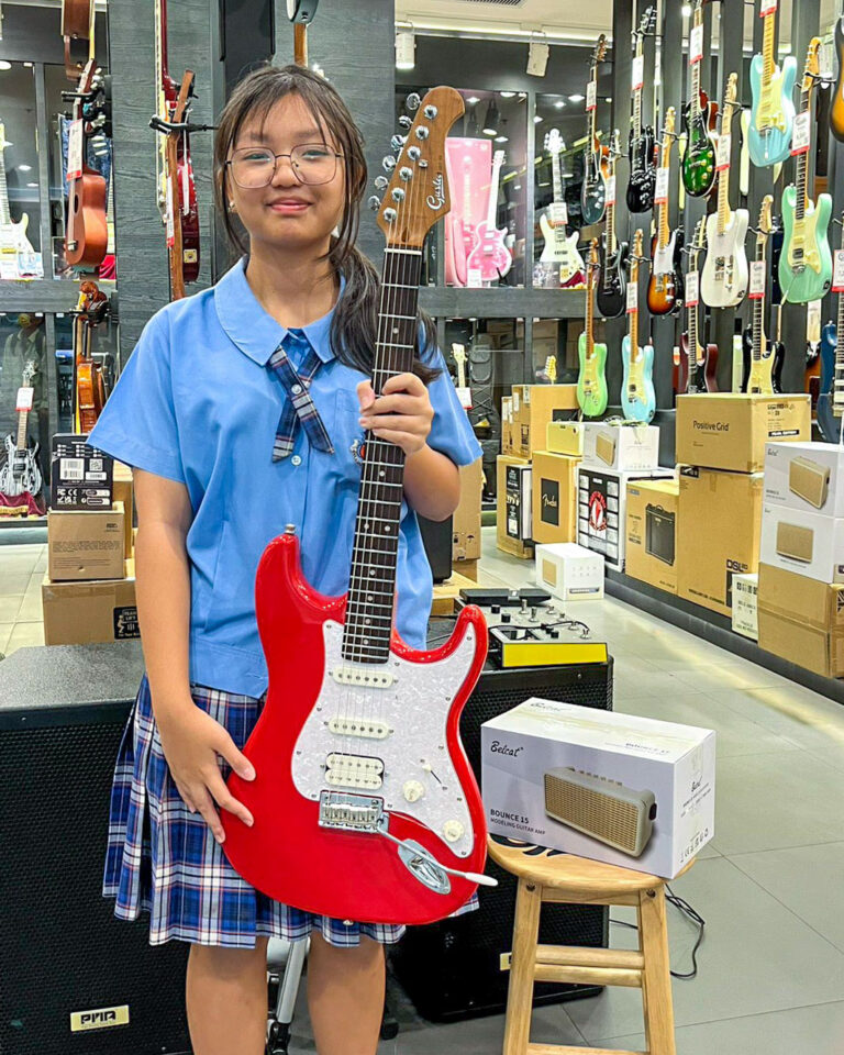 Gusta GST-03 HSS MK II + Belcat Bounce 15