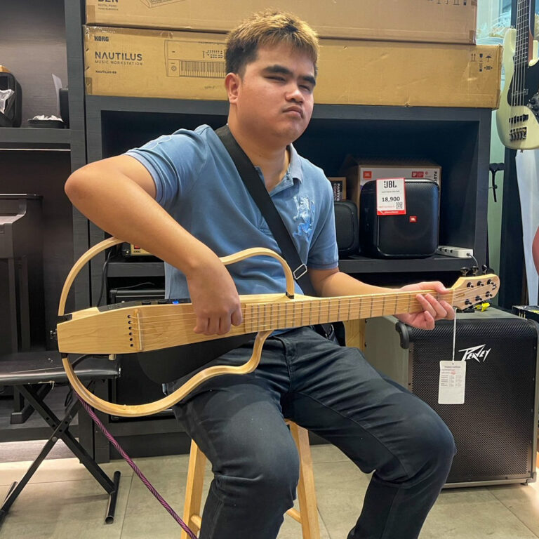 Natasha NBSG Steel Maple 3