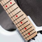 Squier Hello Kitty Stratocaster Limited Edition กีตาร์ไฟฟ้า ขายราคาพิเศษ