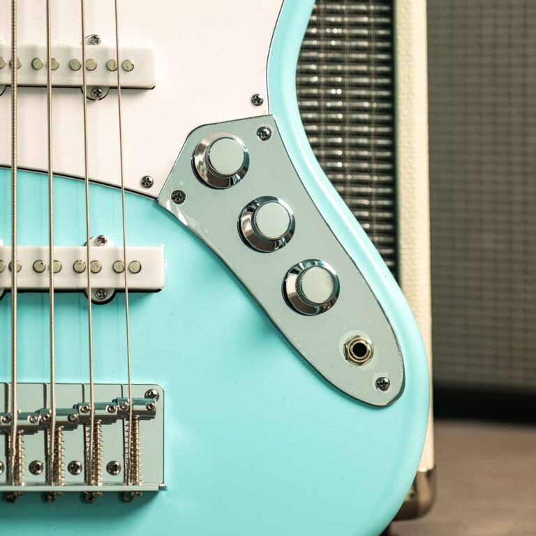 GUSTA BONNIE 5 STRINGS BLUE ขายราคาพิเศษ