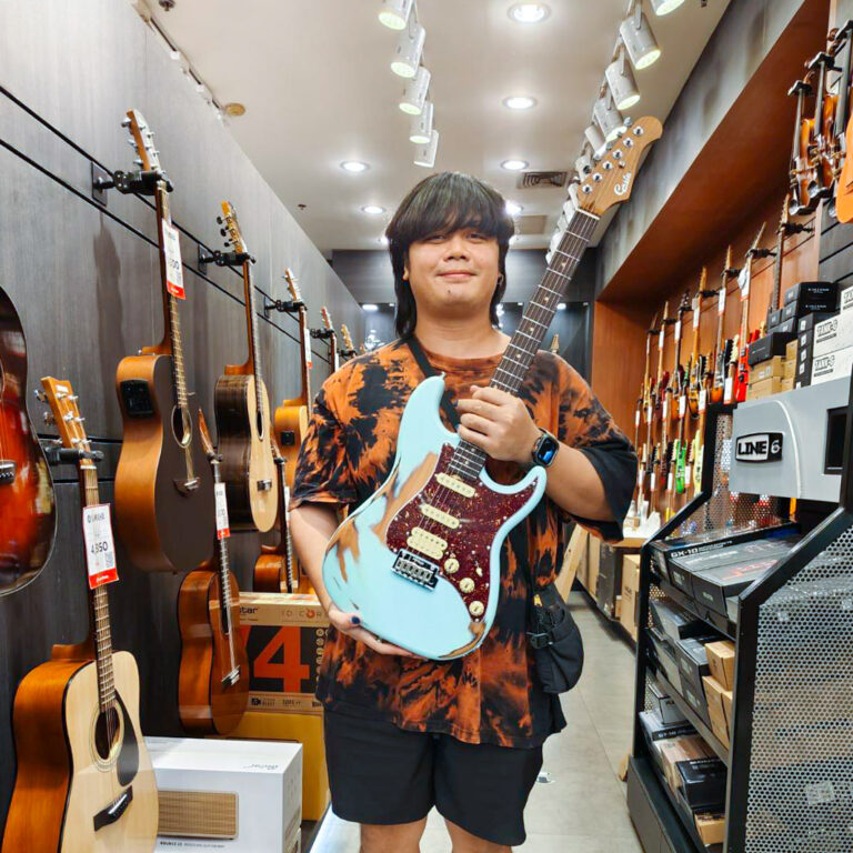 Gusta GST Standard Reissue SBL