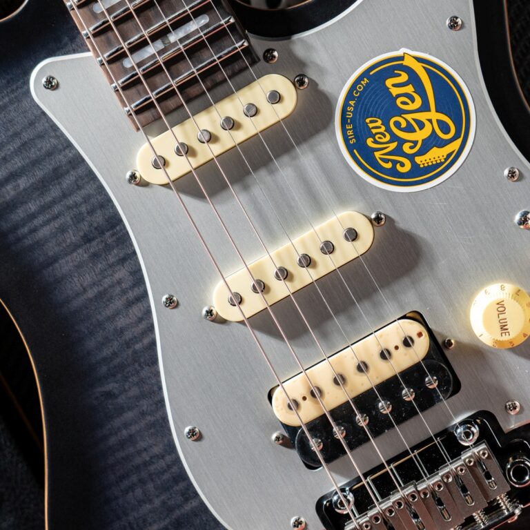 SIRE LARRY CARLTON S7 FM NEW GEN TBK ขายราคาพิเศษ