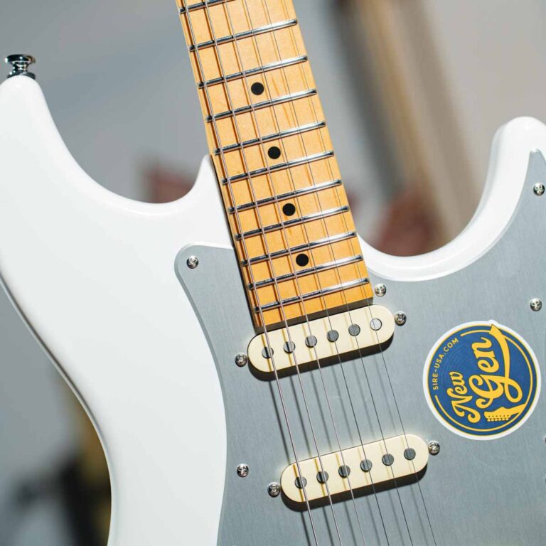 SIRE LARRY CARLTON S7 NEW GEN WH ขายราคาพิเศษ