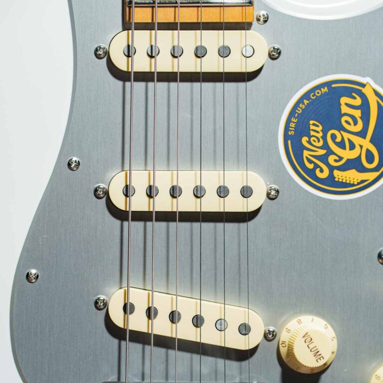 SIRE LARRY CARLTON S7 NEW GEN WH ขายราคาพิเศษ