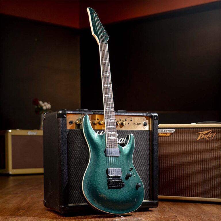 SIRE LARRY CARLTON Y10 MGR กีตาร์ไฟฟ้า ขายราคาพิเศษ