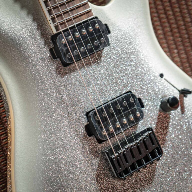 SIRE LARRY CARLTON Y5 SSP ขายราคาพิเศษ