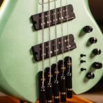 SIRE MARCUS MILLER M6 5 STRINGS SURF GREEN METALLIC เบสไฟฟ้า ขายราคาพิเศษ