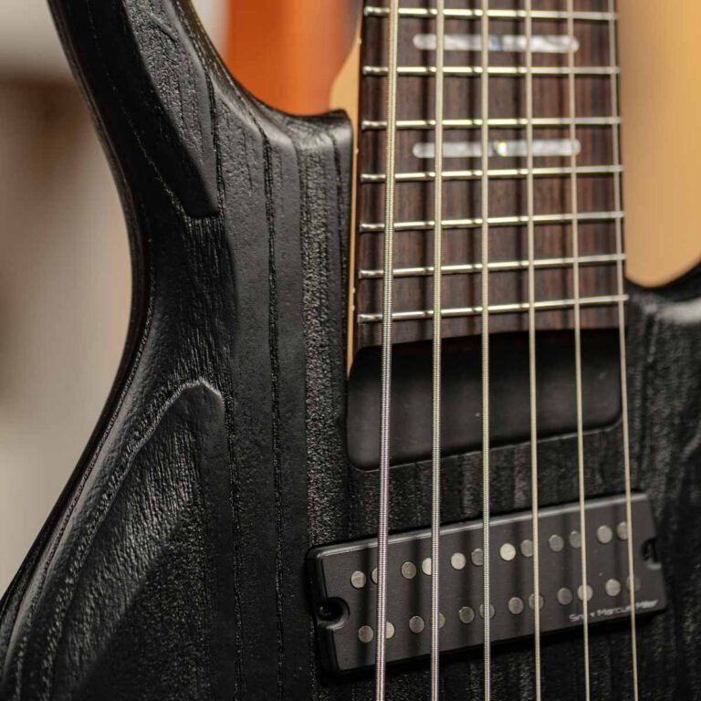 SIRE MARCUS MILLER M6 6 STRINGS BLACK SATIN เบสไฟฟ้า ขายราคาพิเศษ