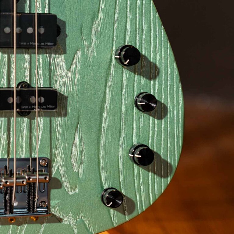 Sire Marcus Miller P6 4 Strings เบสไฟฟ้า ขายราคาพิเศษ