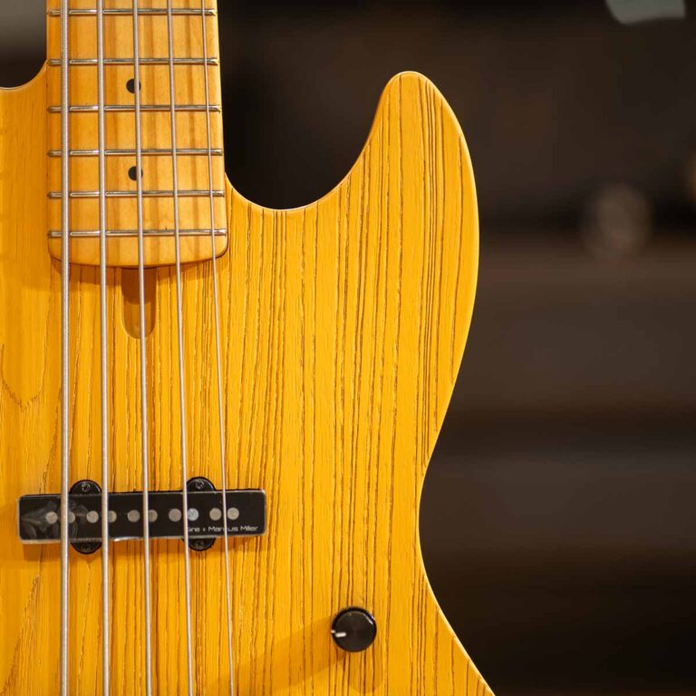 Sire Marcus Miller V6 5 Strings เบสไฟฟ้า ขายราคาพิเศษ