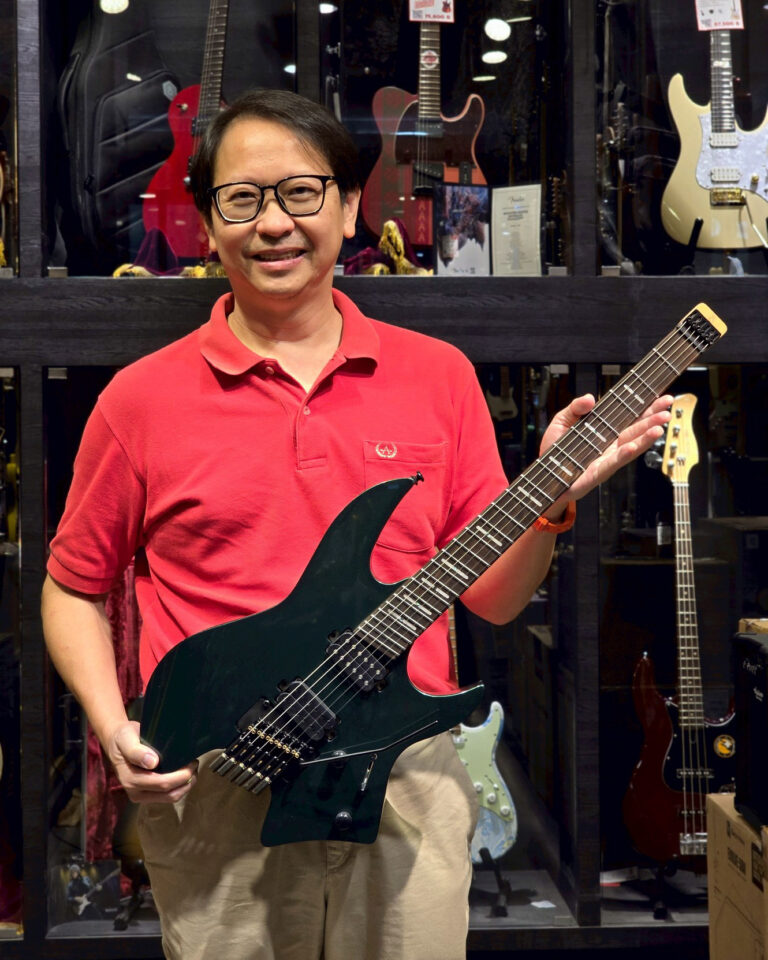 Sire Larry Carlton X6 6-String Headless MGR