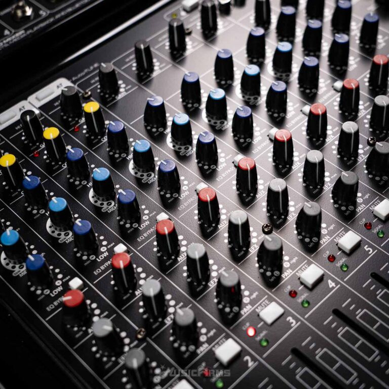 PEAVEY PV 14 AT ขายราคาพิเศษ