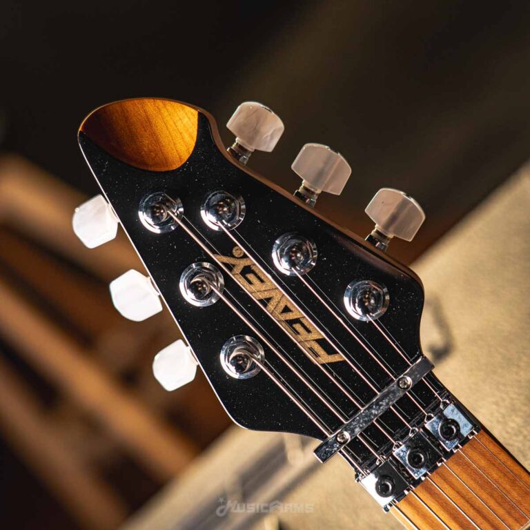 PEAVEY HP 2® POPLAR BURL RM NATURAL ELECTRIC GUITAR ขายราคาพิเศษ