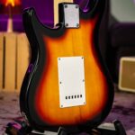 PEAVEY RAPTOR PLUS กีตาร์ไฟฟ้า sunburst ขายราคาพิเศษ