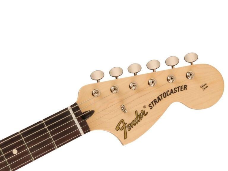 Fender Limited Edition Tom DeLonge Stratocaster ขายราคาพิเศษ