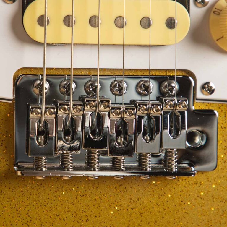 Gusta GST-01 HSS Sparkle Gold ขายราคาพิเศษ