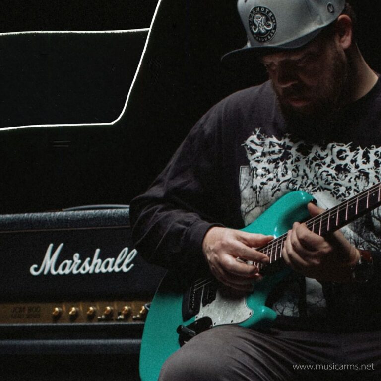 Marshall JCM800 Modified 100-watt Amplifier Head ขายราคาพิเศษ