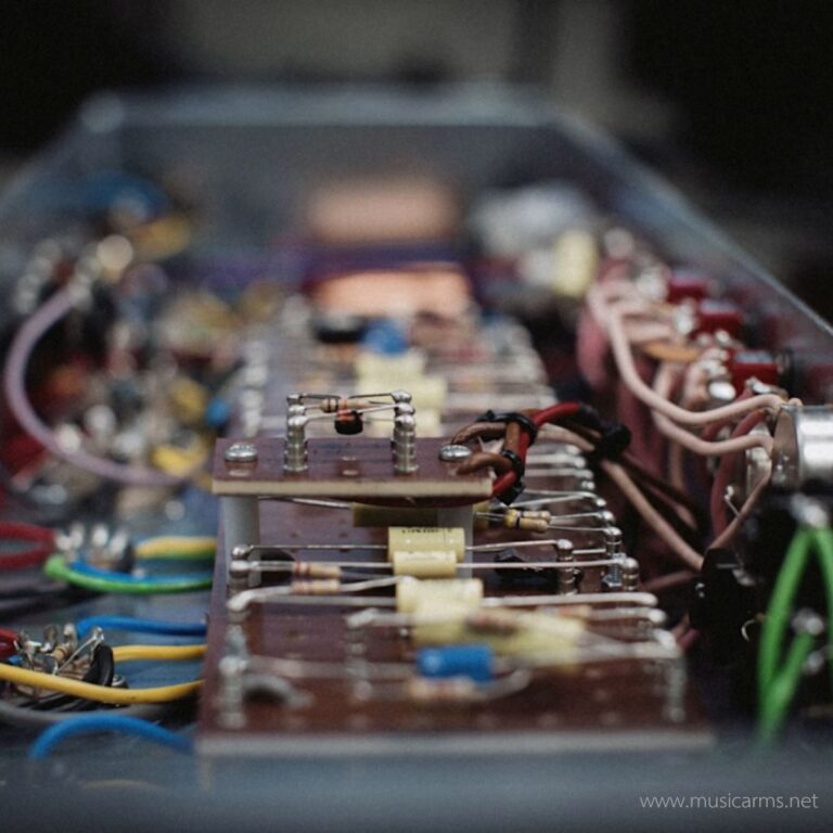 Marshall 1959 Modified 100-watt Amplifier Head หัวแอมป์กีตาร์ไฟฟ้า ขายราคาพิเศษ