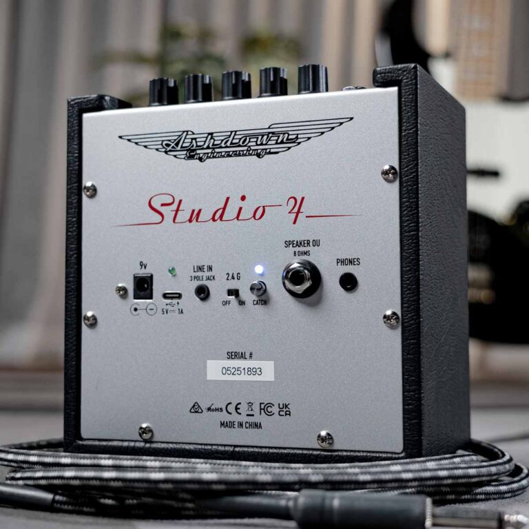 ASHDOWN STUDIO-4 ขายราคาพิเศษ