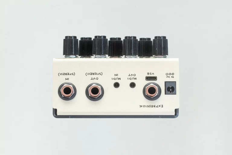 Old Blood Noise Endeavors Black Fountain Stereo ขายราคาพิเศษ