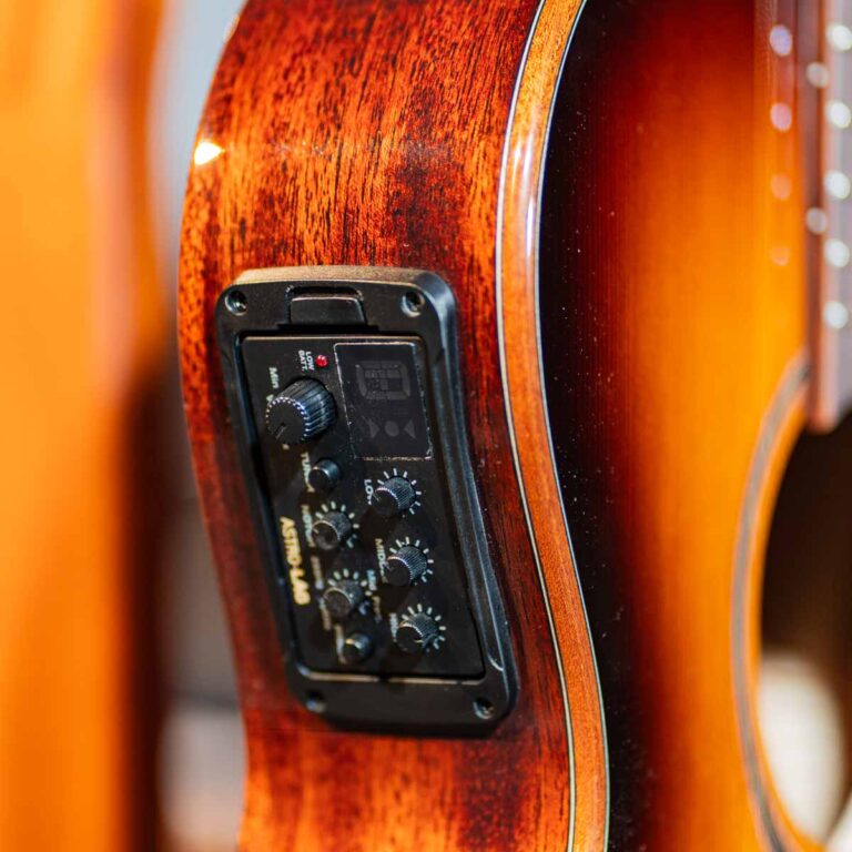 LAG GUITAR T118ASCE BROWN SHADOW ขายราคาพิเศษ