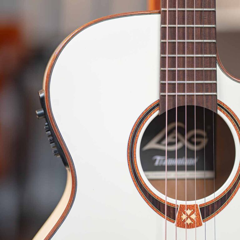 LAG GUITAR T118ASCE IVORY ขายราคาพิเศษ