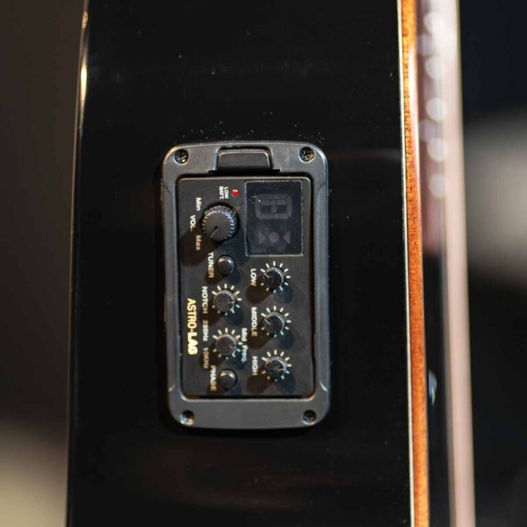 LAG GUITAR T118DCE BLACK ขายราคาพิเศษ