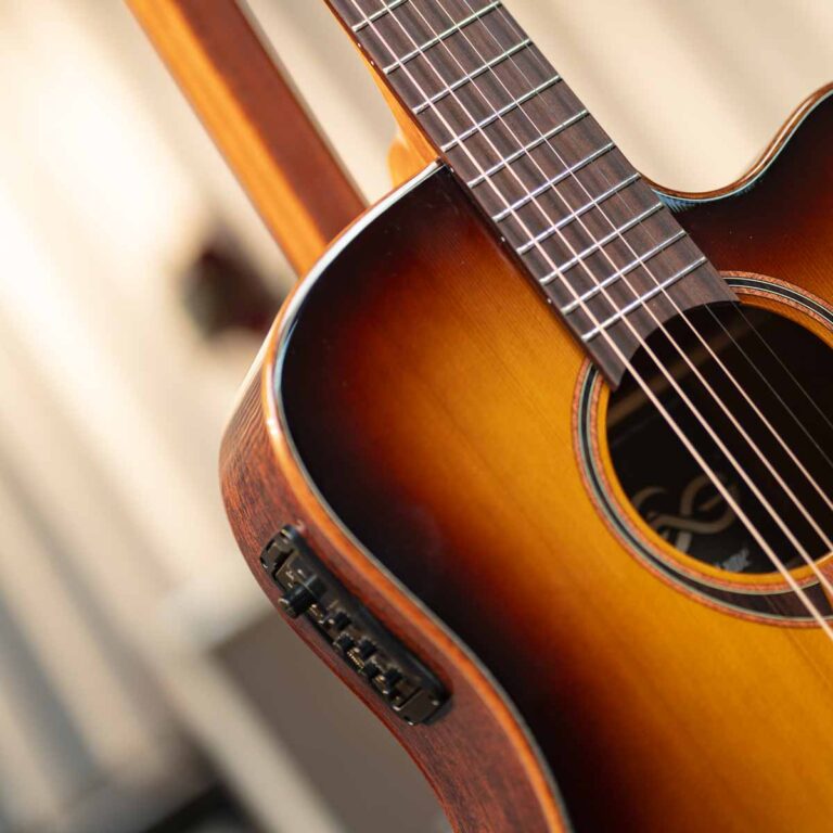 LAG GUITAR T118DCE BROWN SHADOW ขายราคาพิเศษ