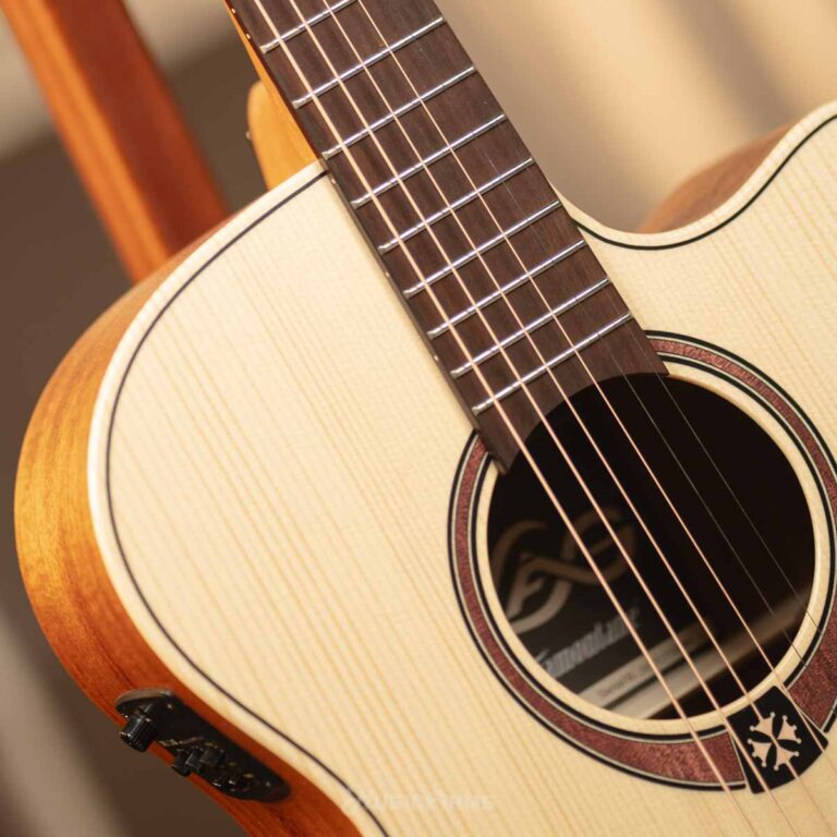 LAG GUITAR T70ACE กีตาร์โปร่งไฟฟ้า ขายราคาพิเศษ