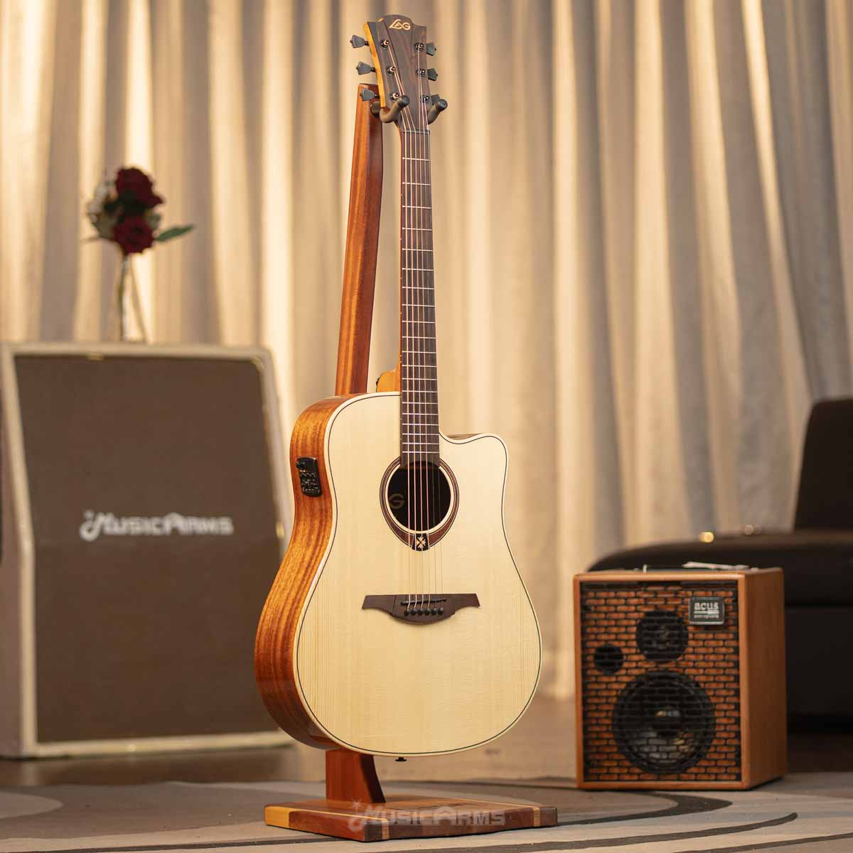 รูปตัวอย่างLAG GUITAR T88DCE กีตาร์โปร่งไฟฟ้า LAG GUITAR T88DCE กีตาร์โปร่งไฟฟ้า