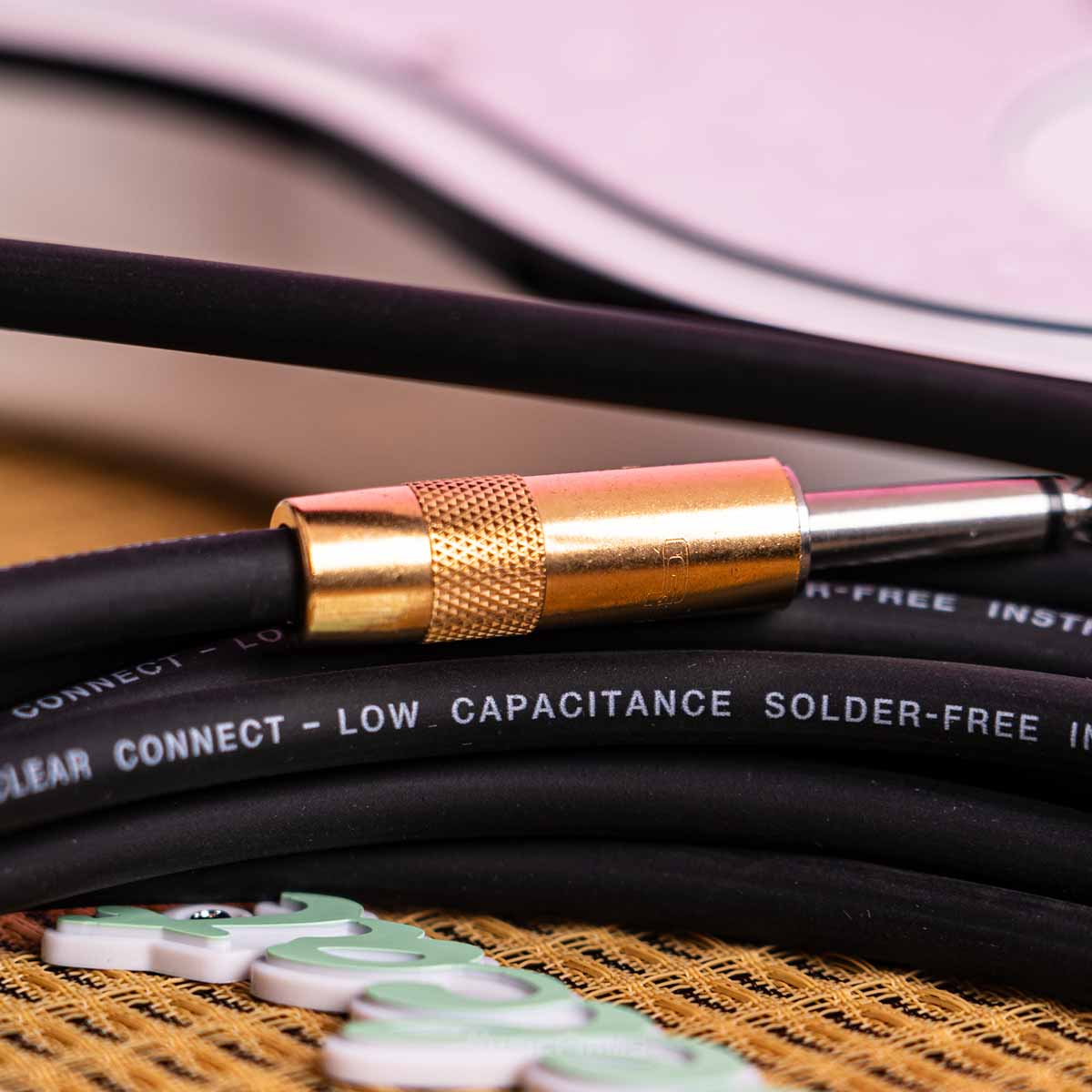 Lava Cable Clear Connect S-L 4.5m LVACC15R ギターケーブル Lava Cable Blue Demon, Clear Connect, Ultramafic, and Van Den Hul