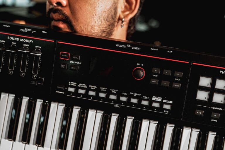 Roland XPS-10X คีย์บอร์ดไฟฟ้า ขายราคาพิเศษ