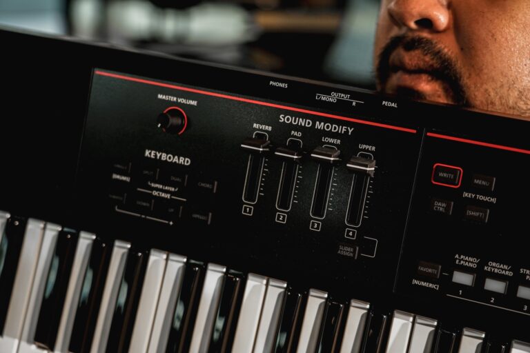 Roland XPS-10X คีย์บอร์ดไฟฟ้า ขายราคาพิเศษ