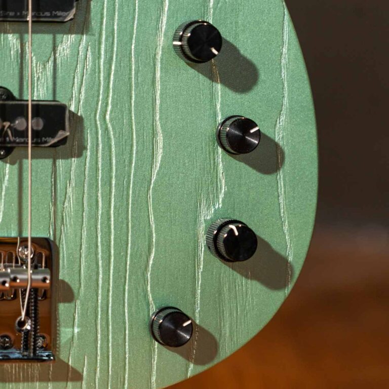 Sire Marcus Miller P6 5 Strings เบสไฟฟ้า ขายราคาพิเศษ